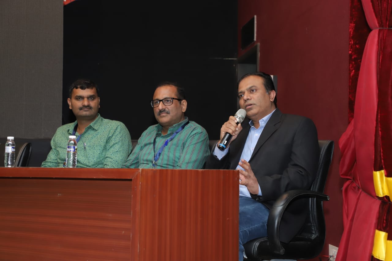 Chairing Session at National Fetal Medicine Symposium Dr Sunil Sable Pediatric Neurologist and Epilepsy Specialist Ahilynagar(Ahmednagar) Maharashtra