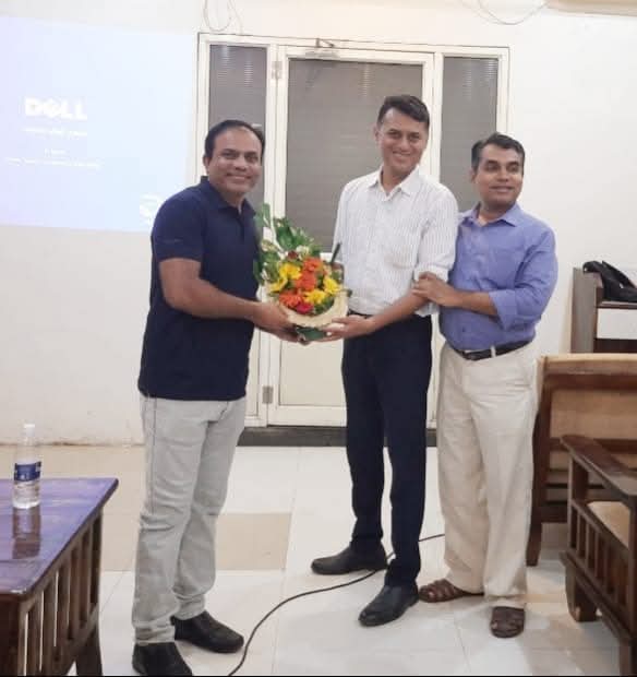 Felicitation by Doctors association After Conducting CME on Developmental Delay Early Recognition Dr Sunil Sable Pediatric Neurologist and Epilepsy Specialist Ahilynagar(Ahmednagar) Maharashtra